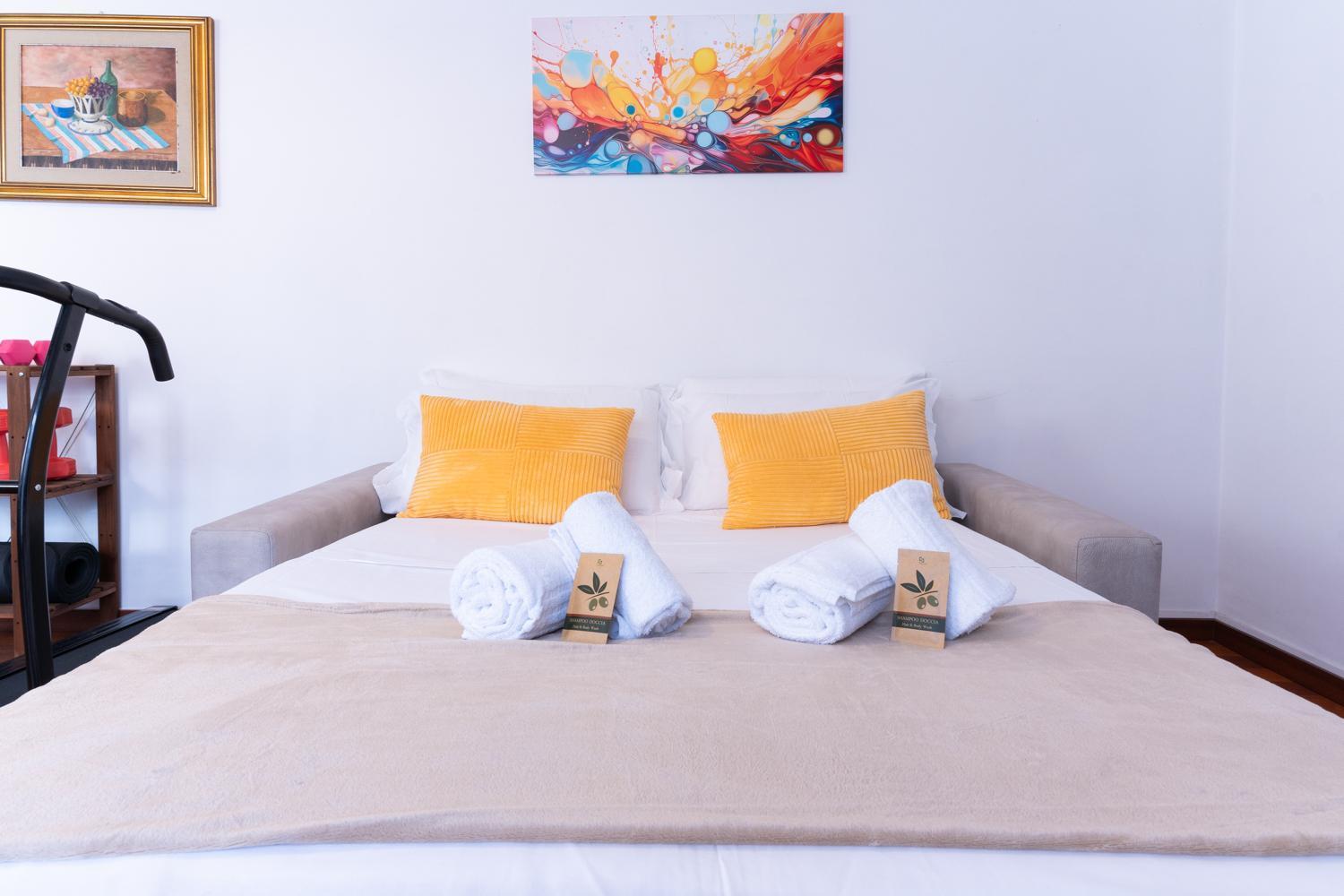Apartment A 190m Dal Mare Residenza Esclusiva Con 2 Suite, 2 Bagni, Balcone Con Vista E Area Fitness Nel Cuore Della Citta Pescara